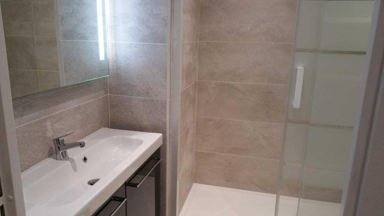 Appartement De La Richelandiere Saint-Etienne  Værelse billede